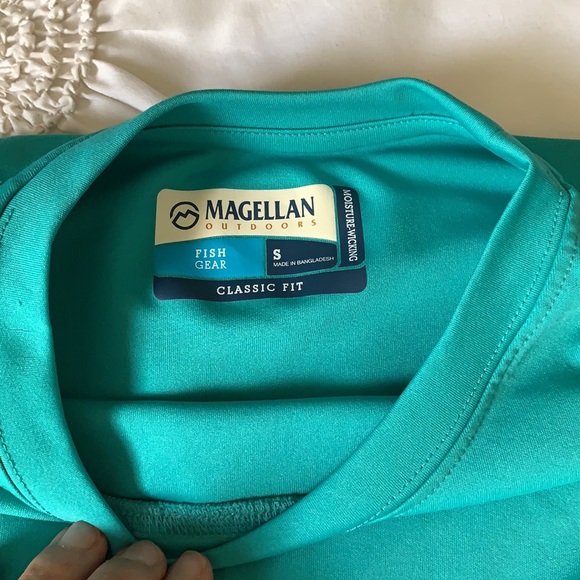 Magellan Outdoors Size Small Classic Fit Fish Gear Long Sleeve Shirt Dri-fit - Picture 3 of 3